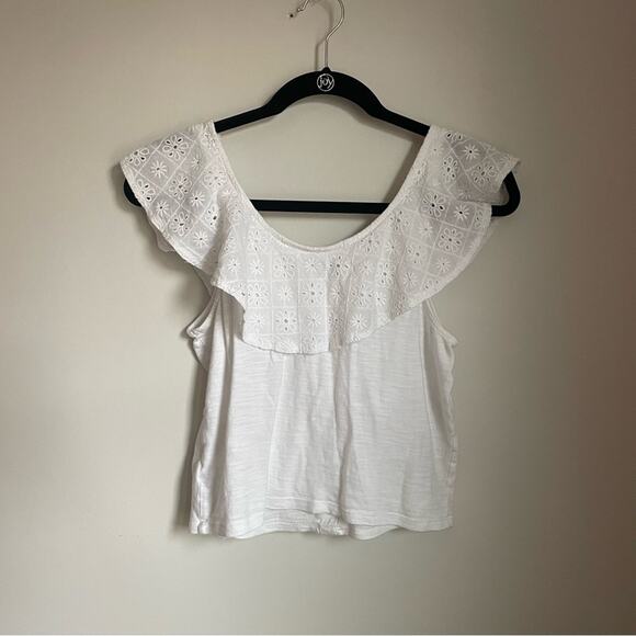 American Eagle White Ruffled Eyelet Flutter Sleeve Blouse Dainty White Top - Picture 4 of 5